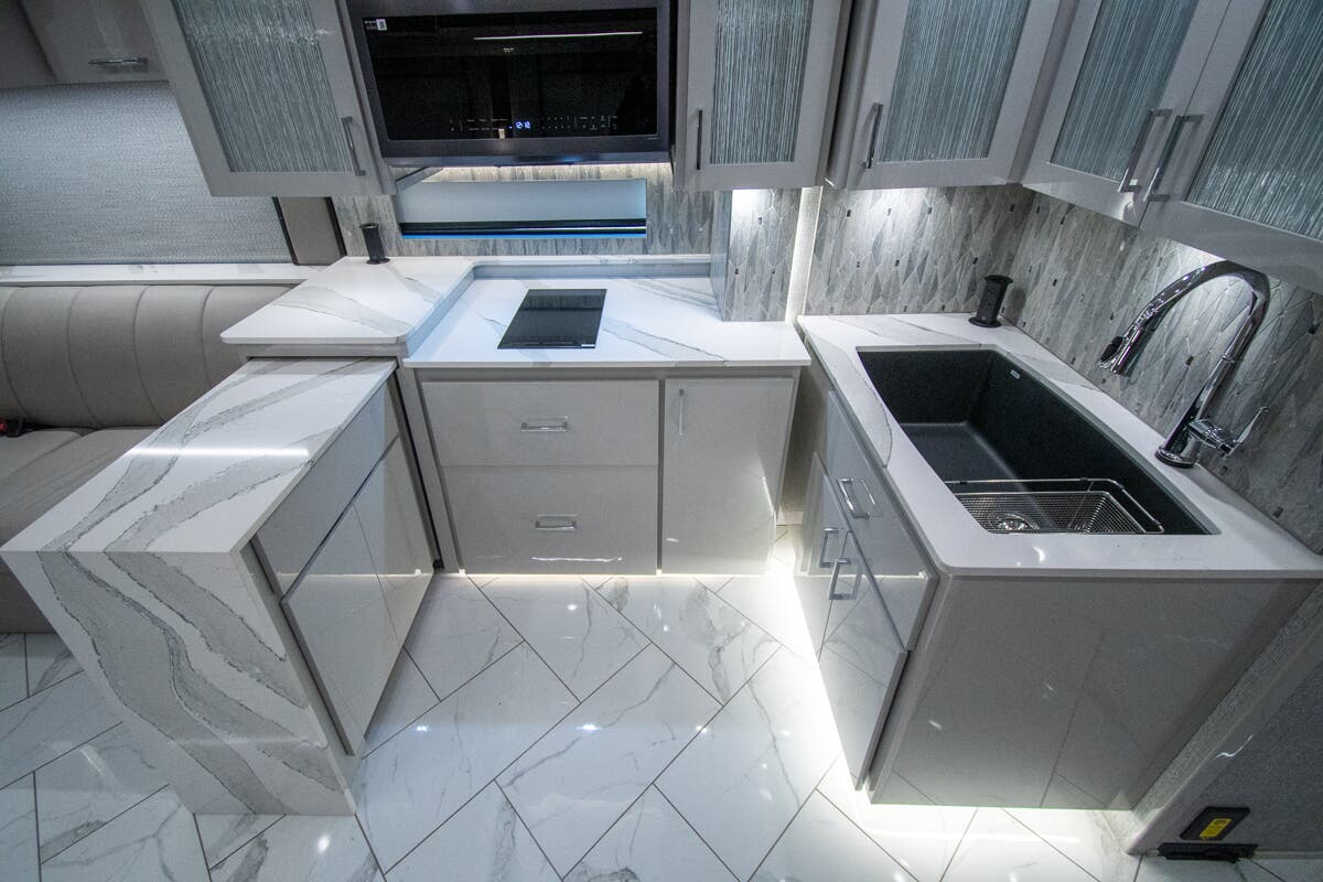 Bus-Stuff.com Class A Rv For Sale