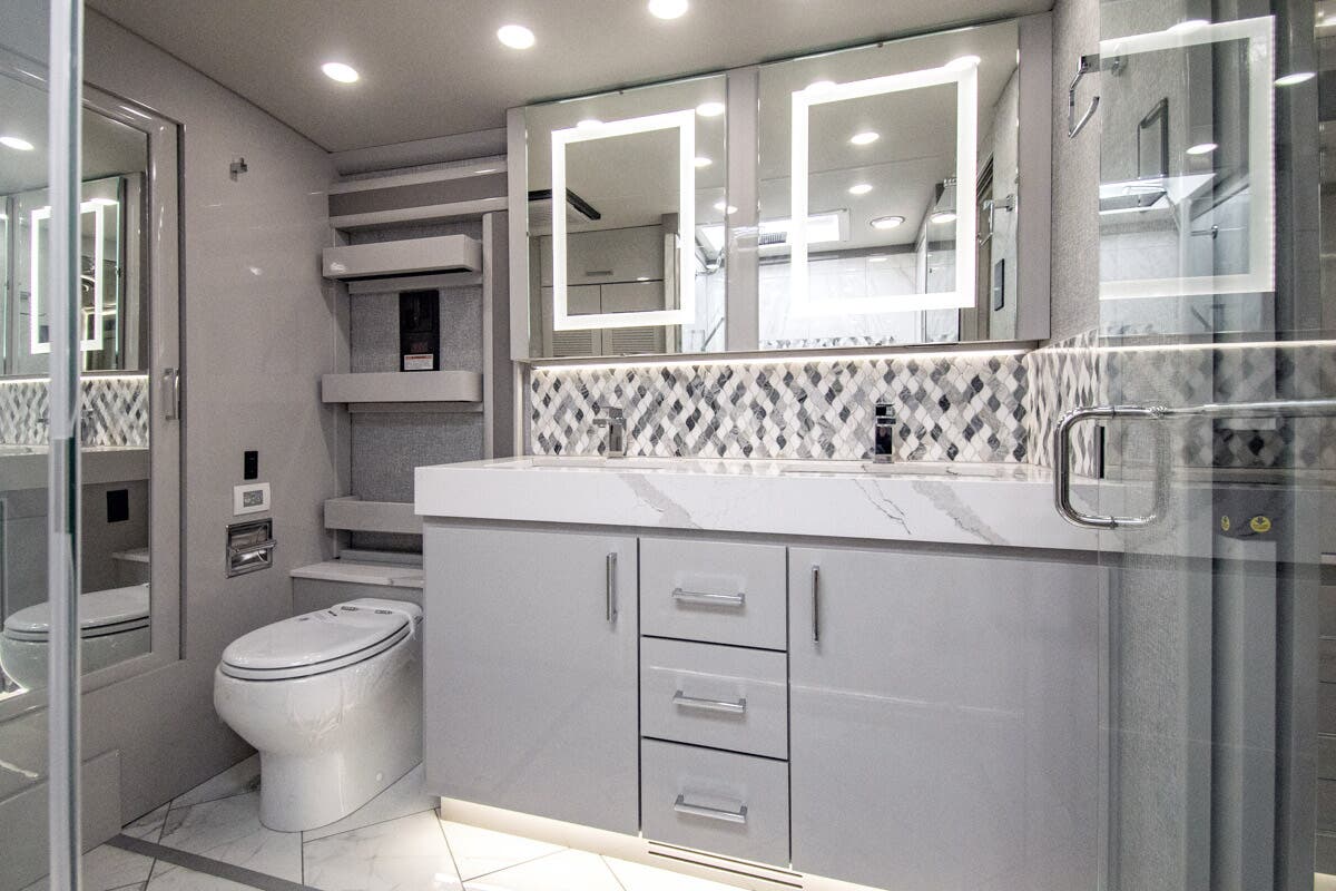 Bus-Stuff.com Class A Rv For Sale