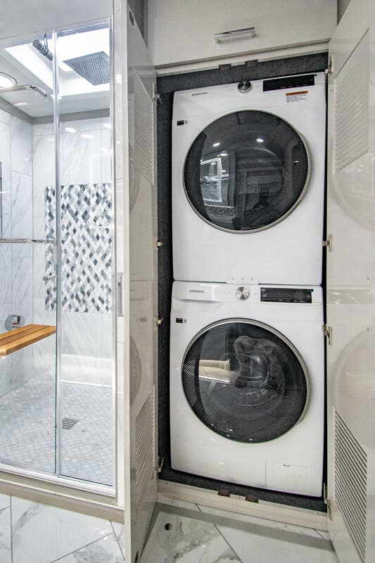 Bus-Stuff.com Class A Rv For Sale