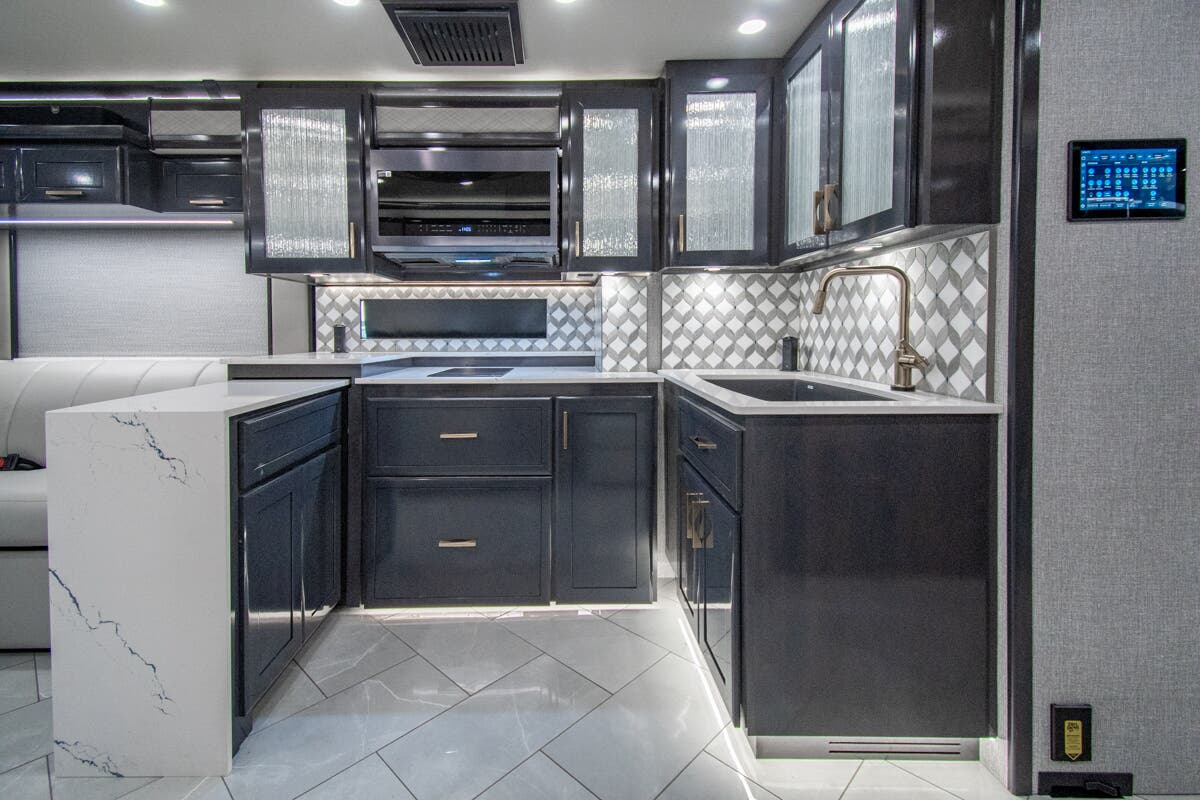 Bus-Stuff.com Class A Rv For Sale