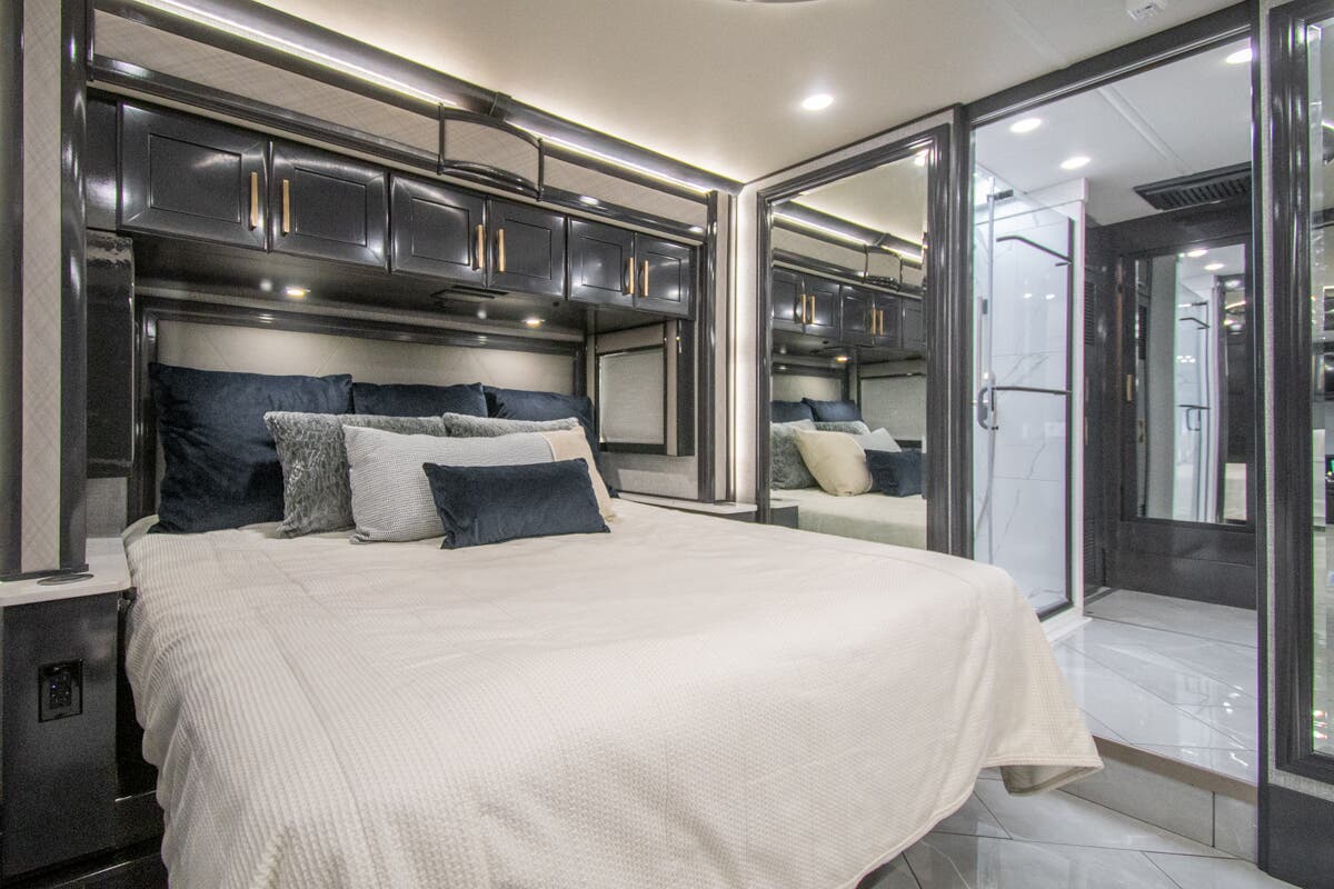 Bus-Stuff.com Class A Rv For Sale