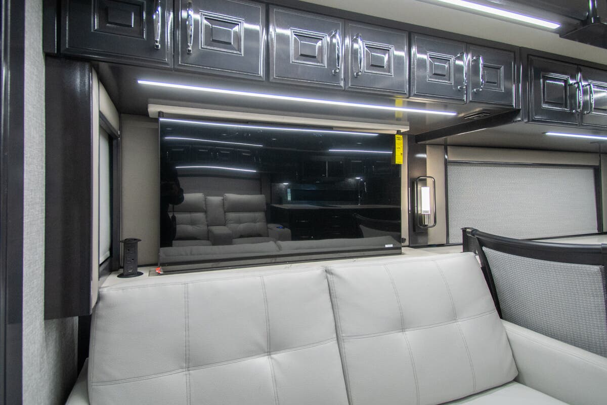 Bus-Stuff.com Class A Rv For Sale