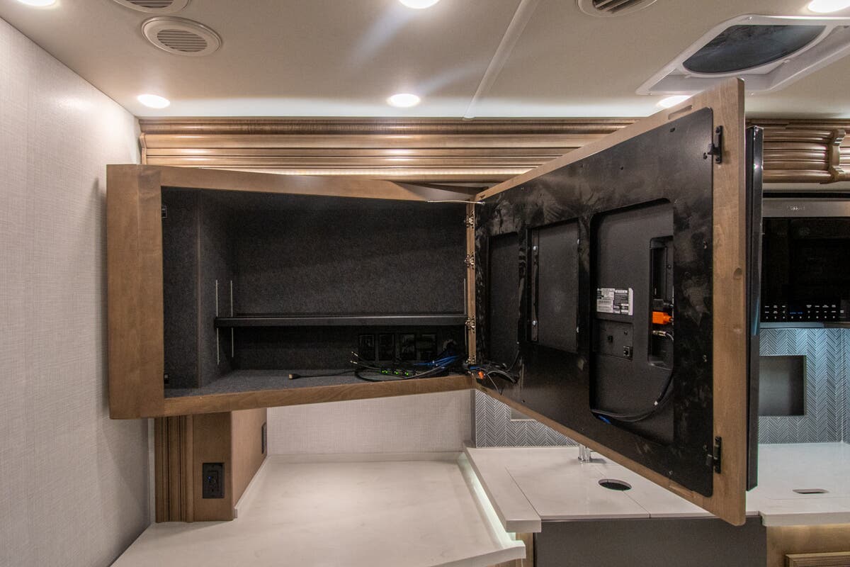 Bus-Stuff.com Class A Rv For Sale
