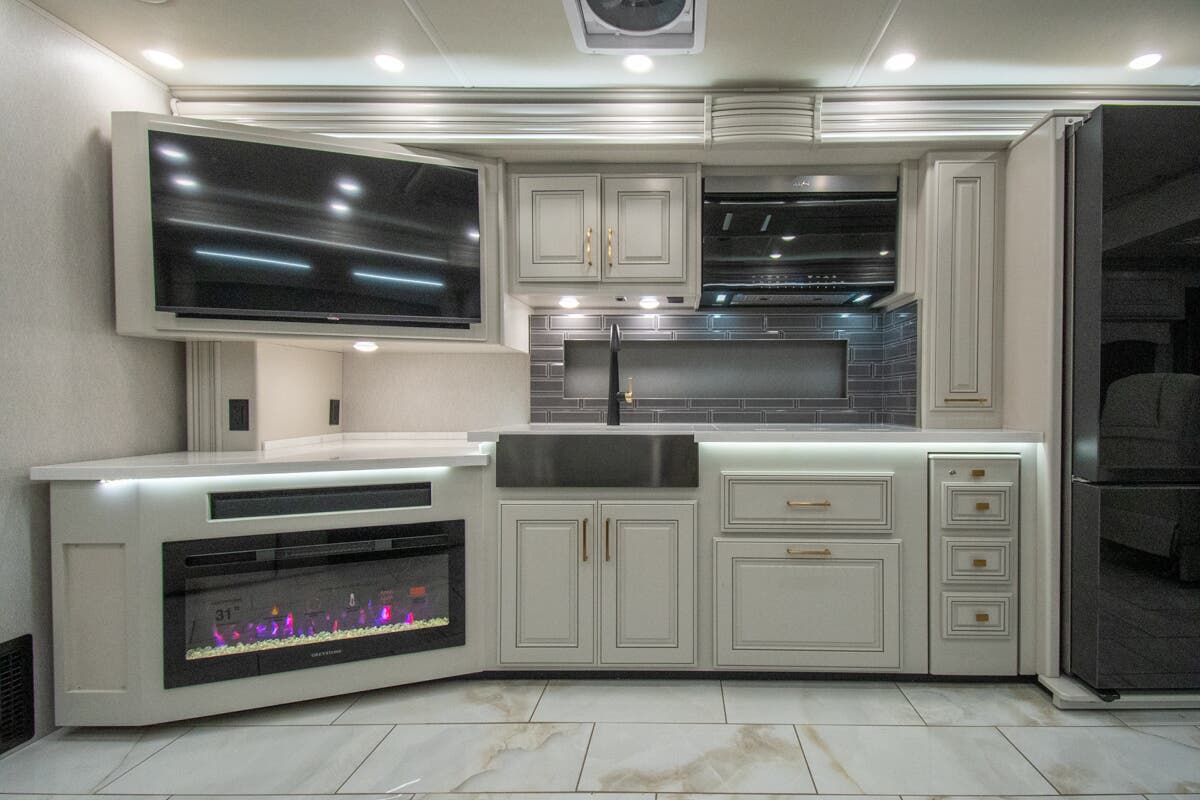 Bus-Stuff.com Class A Rv For Sale