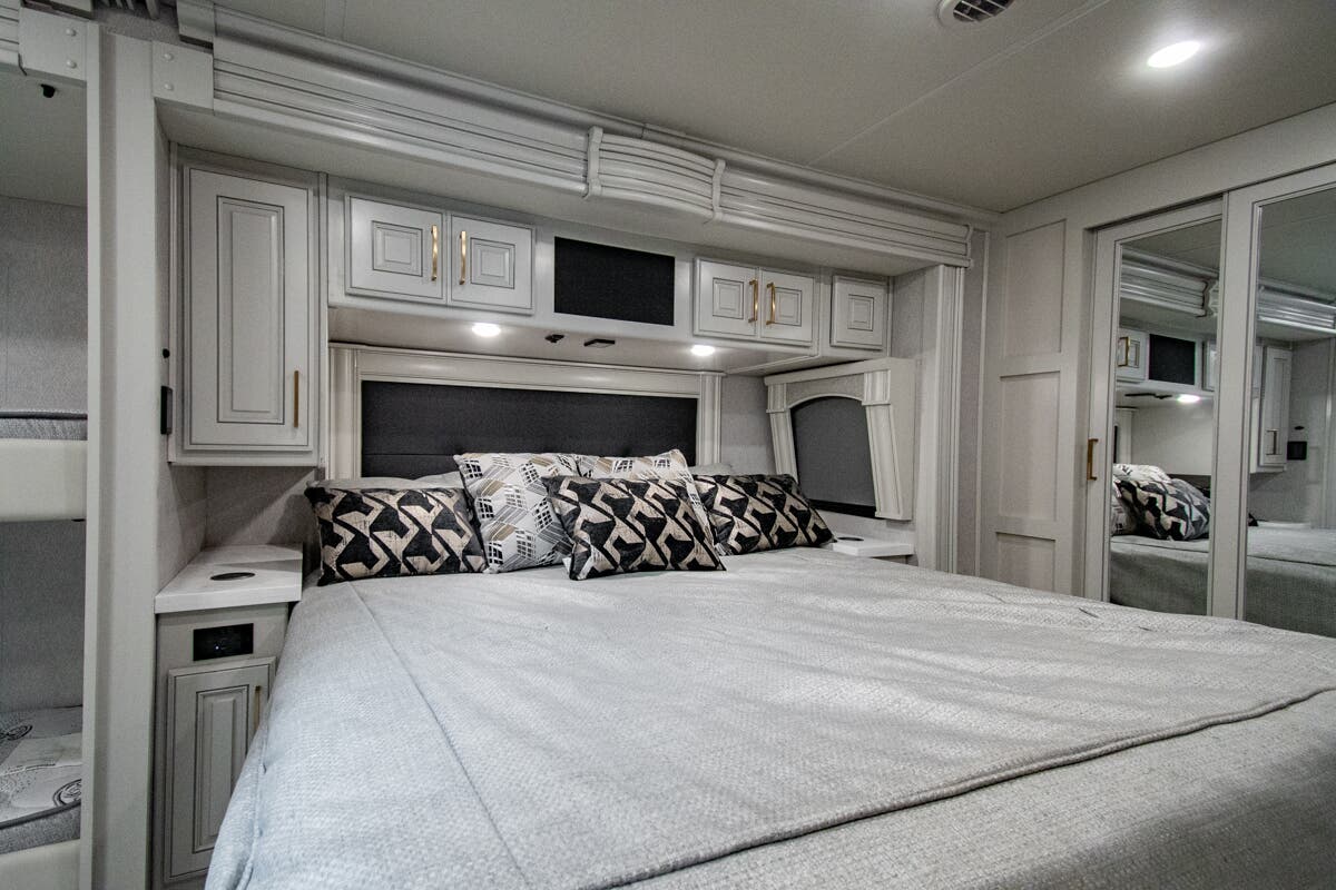Bus-Stuff.com Class A Rv For Sale