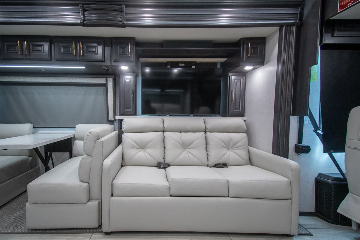 Bus-Stuff.com Class A Rv For Sale