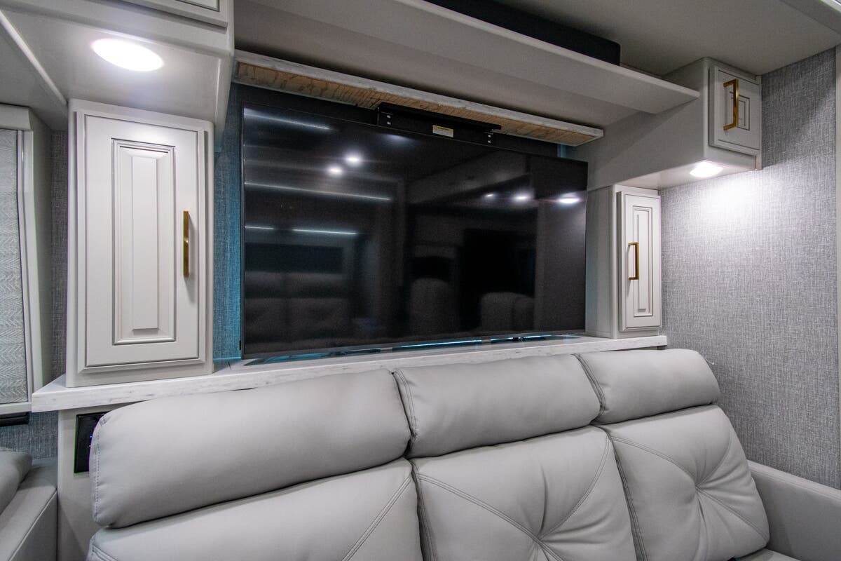 Bus-Stuff.com Class A Rv For Sale