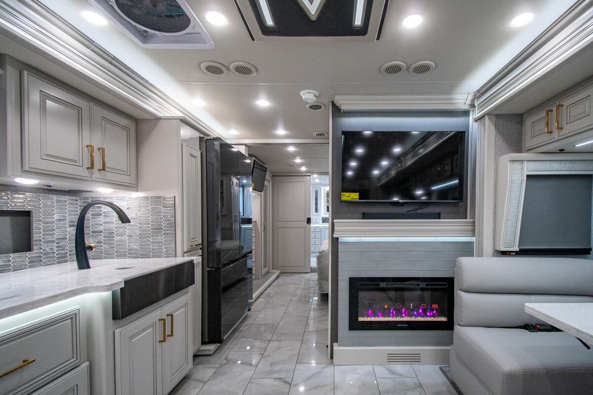 Bus-Stuff.com Class A Rv For Sale