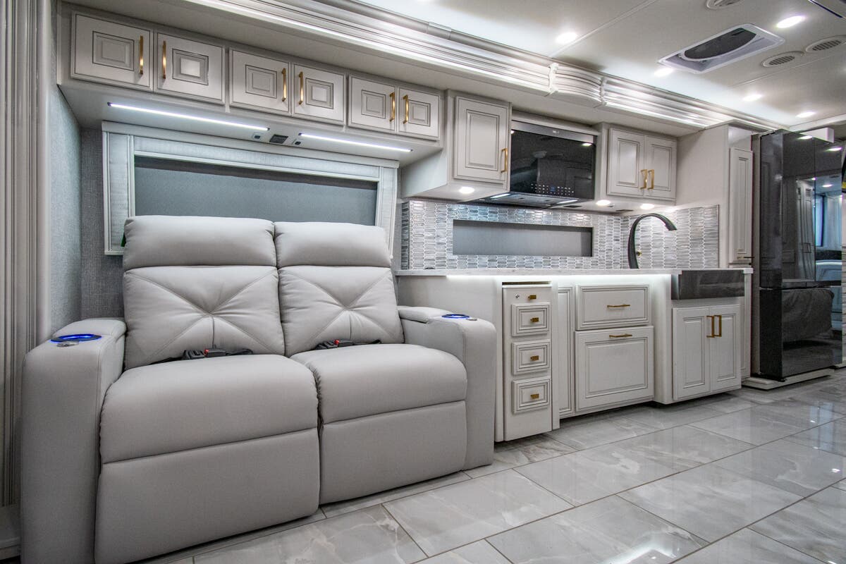 Bus-Stuff.com Class A Rv For Sale