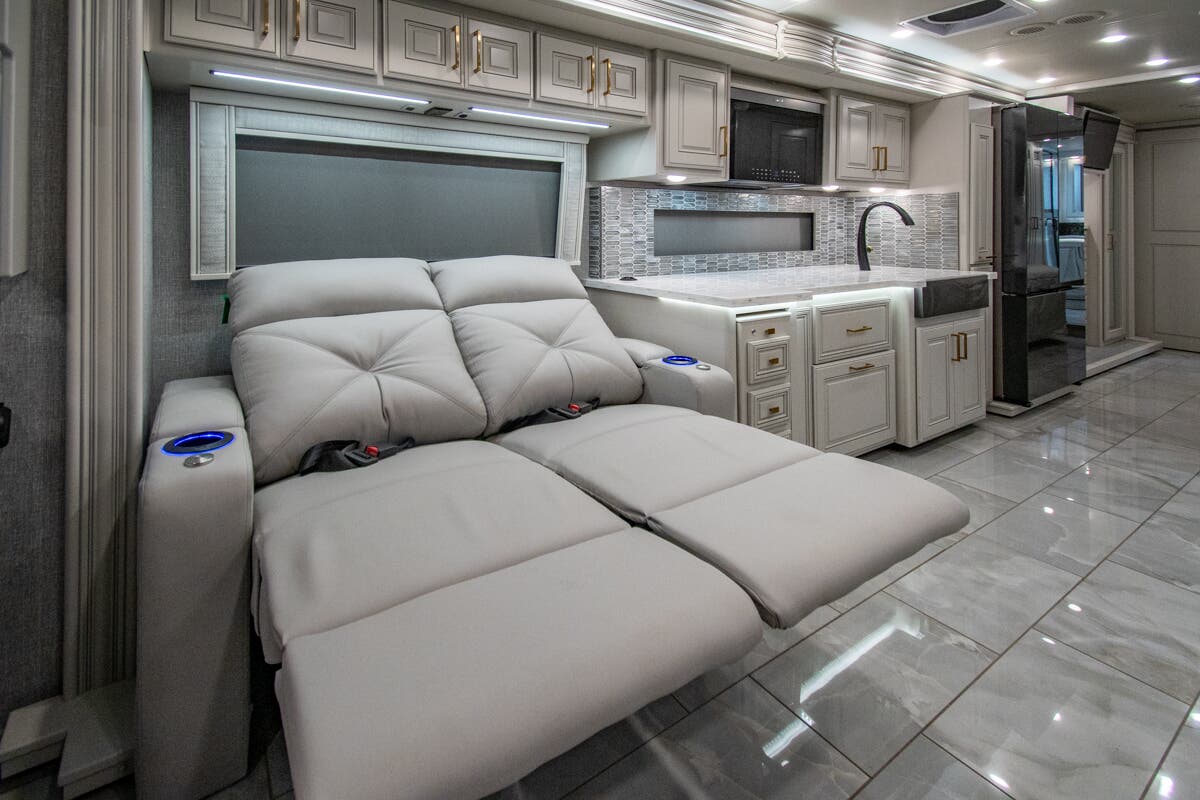 Bus-Stuff.com Class A Rv For Sale