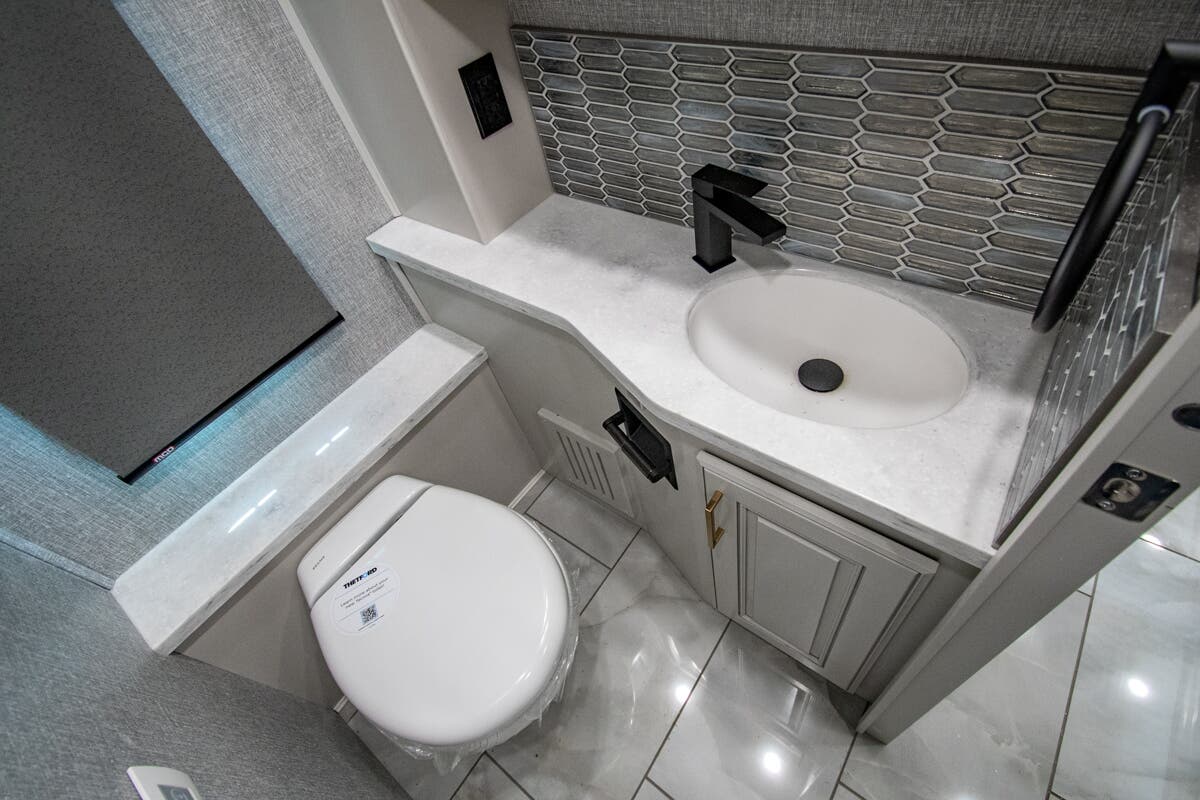 Bus-Stuff.com Class A Rv For Sale