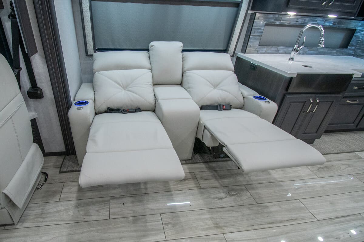 Bus-Stuff.com Class A Rv For Sale