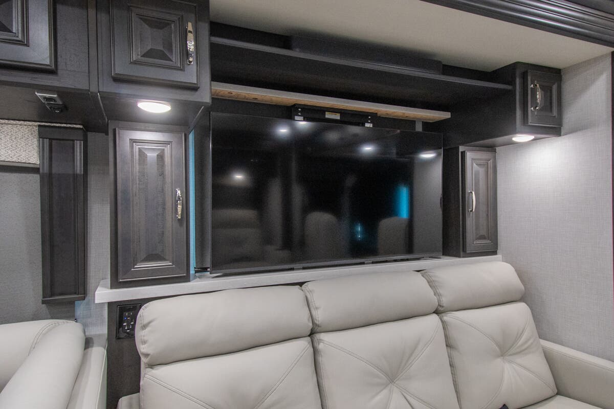 Bus-Stuff.com Class A Rv For Sale