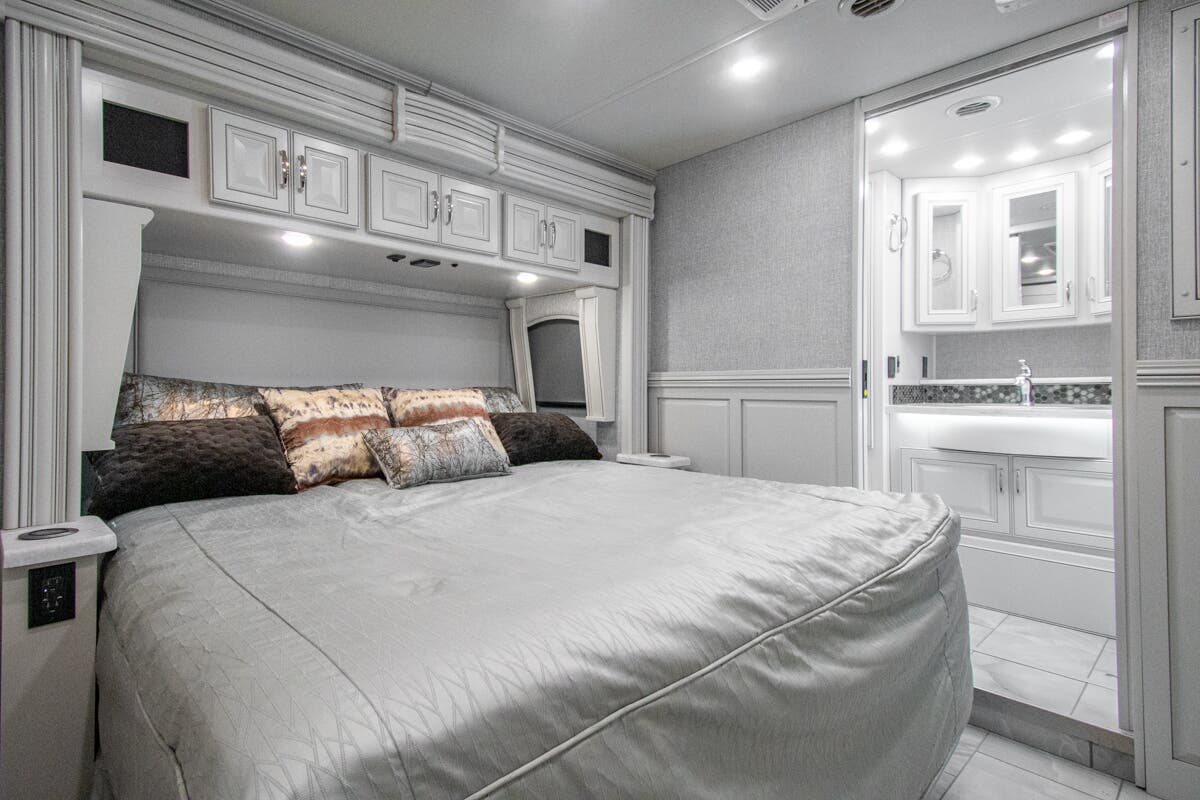 Bus-Stuff.com Class A Rv For Sale