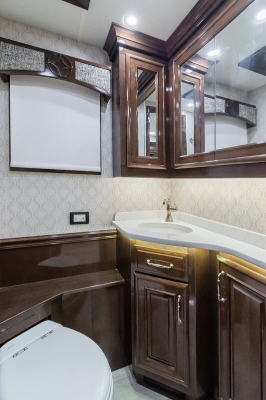Bus-Stuff.com Class A Rv For Sale