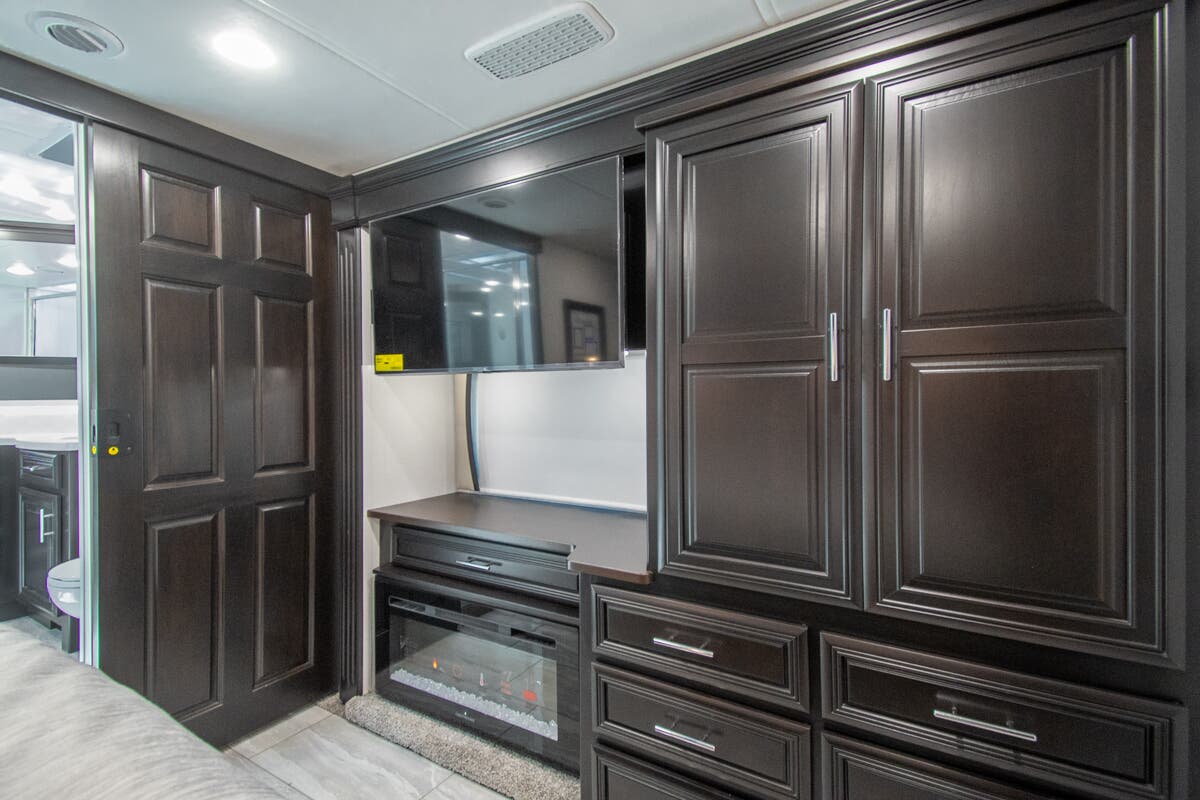 Bus-Stuff.com Class A Rv For Sale