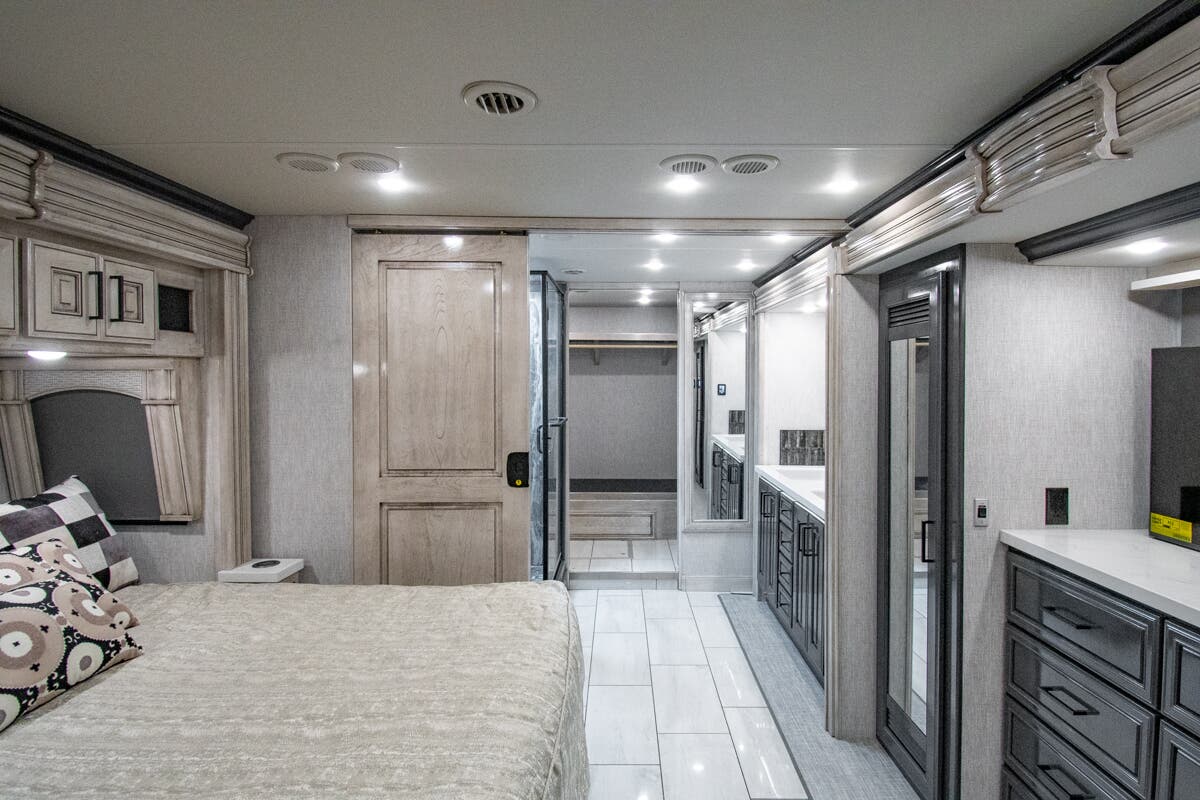 Bus-Stuff.com Class A Rv For Sale