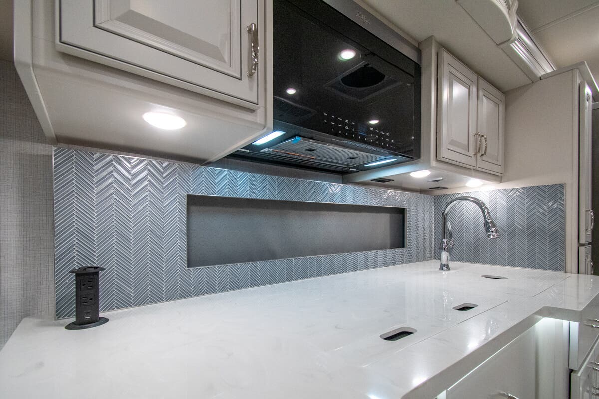 Bus-Stuff.com Class A Rv For Sale