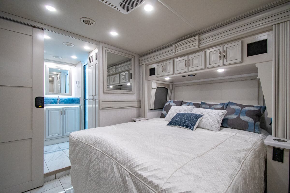 Bus-Stuff.com Class A Rv For Sale