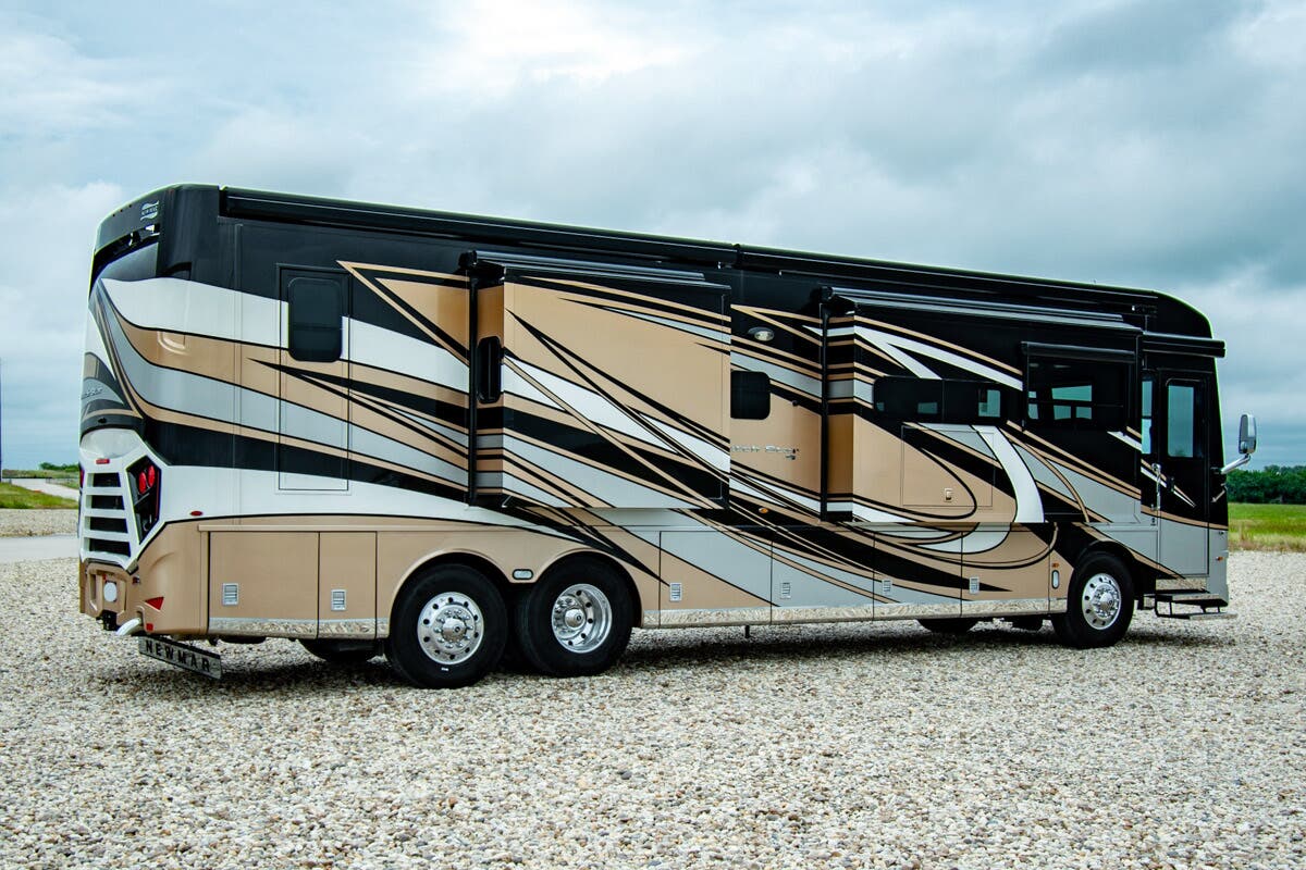 Bus-Stuff.com Class A Rv For Sale