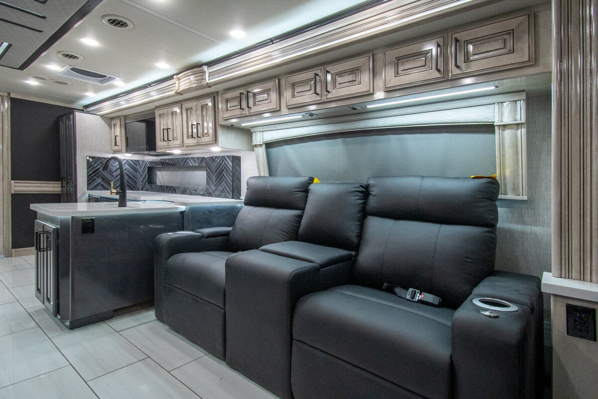 Bus-Stuff.com Class A Rv For Sale