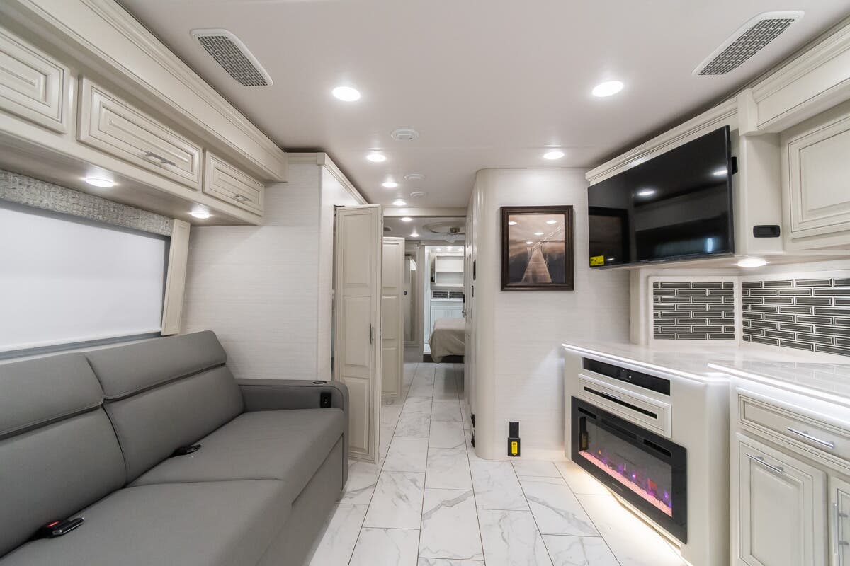 Bus-Stuff.com Class A Rv For Sale