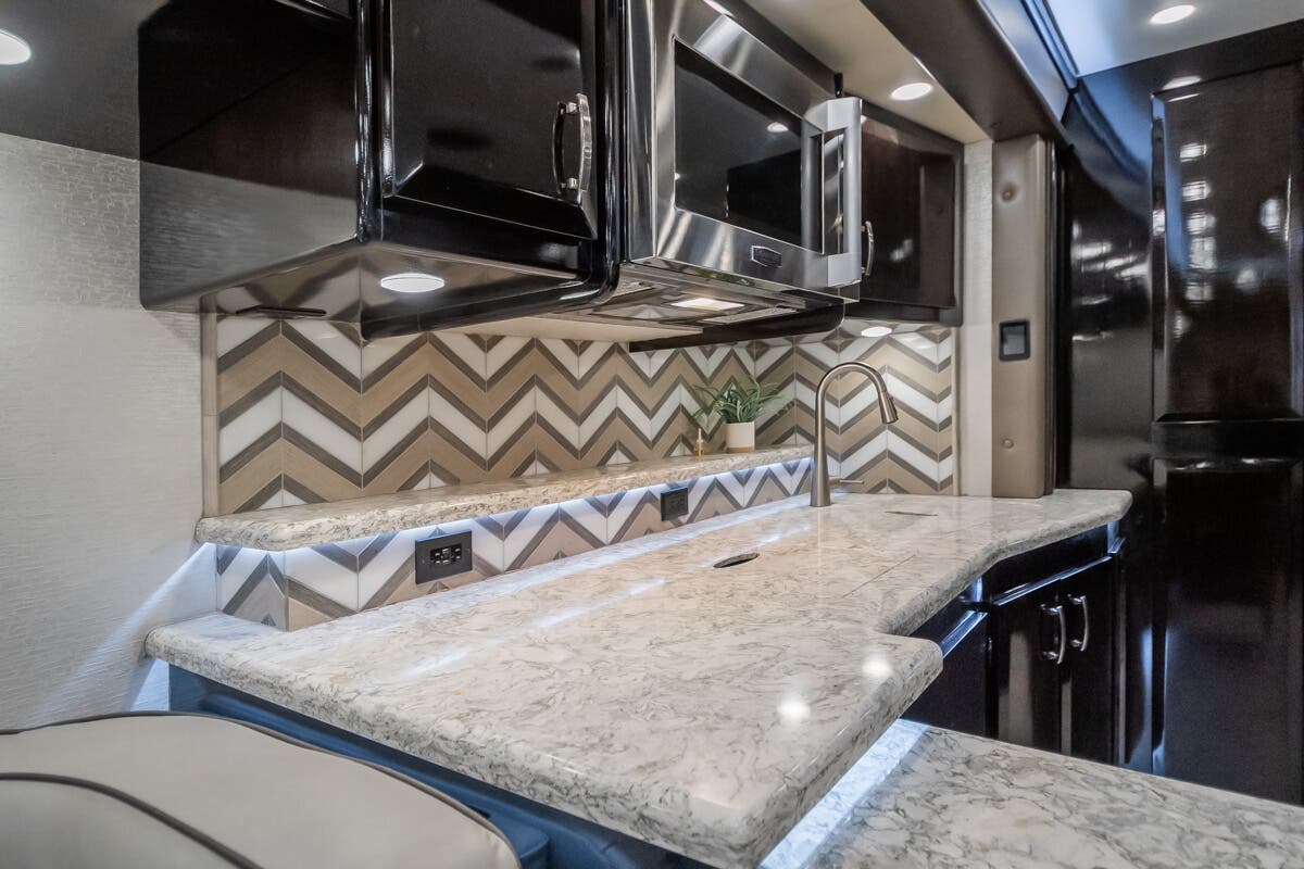 Bus-Stuff.com Class A Rv For Sale