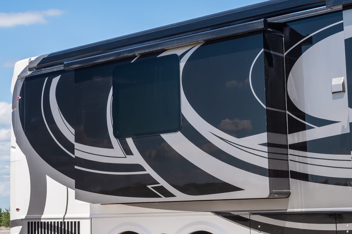 Bus-Stuff.com Class A Rv For Sale