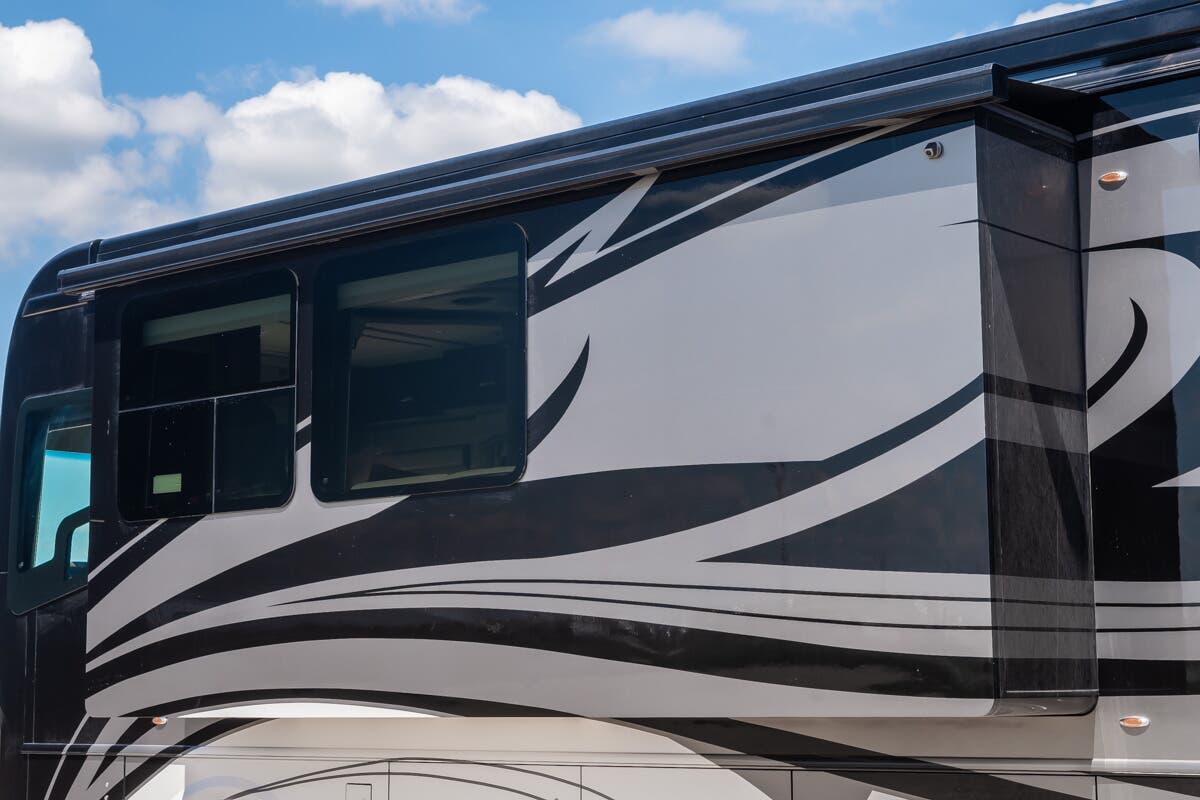 Bus-Stuff.com Class A Rv For Sale