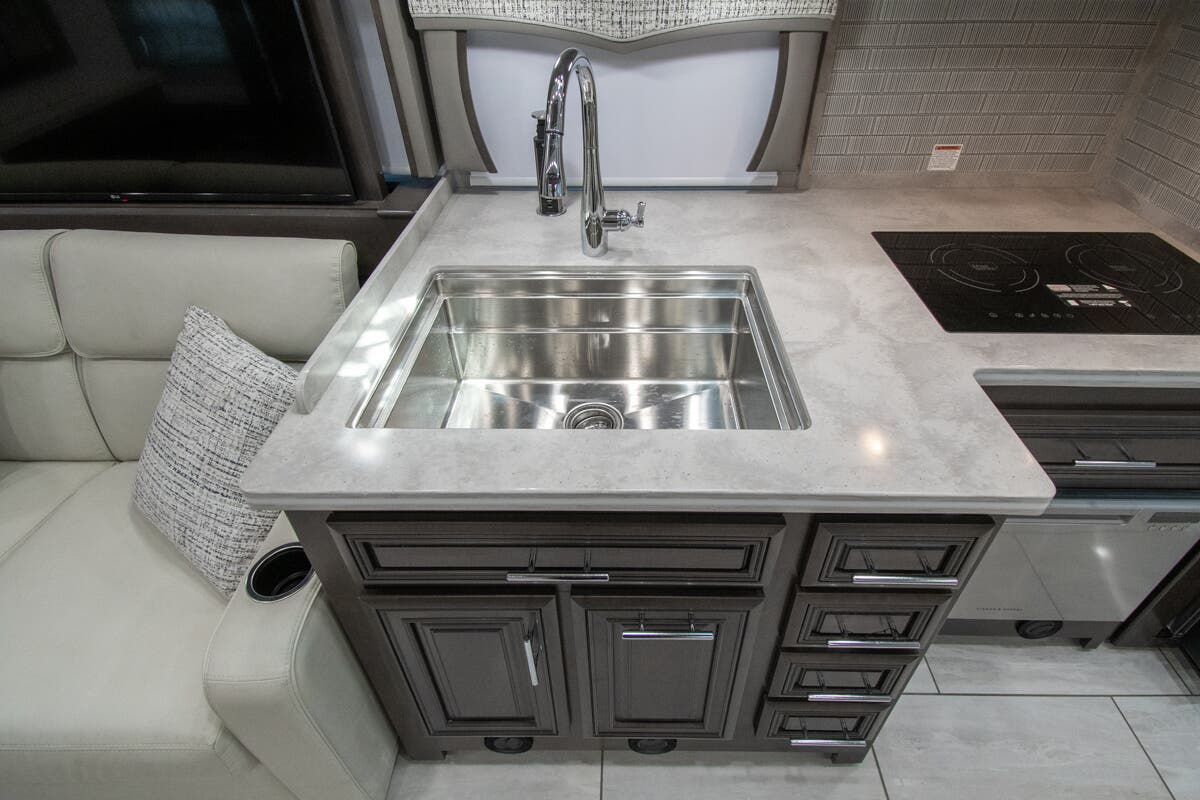 Bus-Stuff.com Class A Rv For Sale