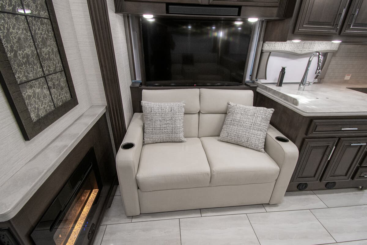 Bus-Stuff.com Class A Rv For Sale