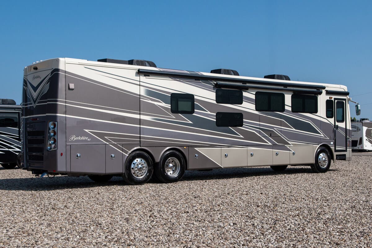 Bus-Stuff.com Class A Rv For Sale