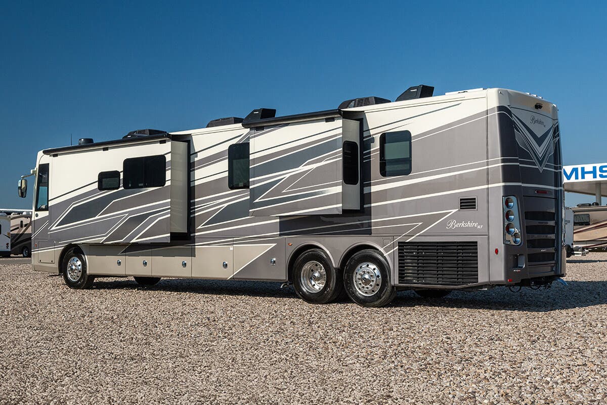 Bus-Stuff.com Class A Rv For Sale