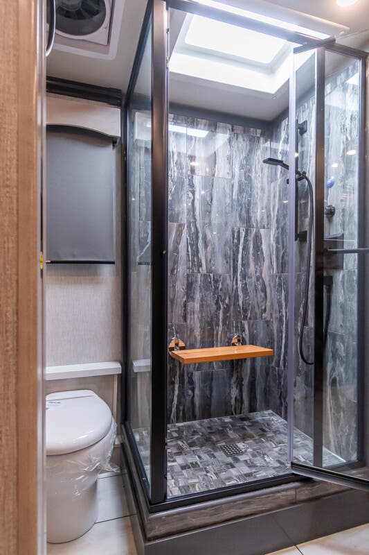 Bus-Stuff.com Class A Rv For Sale