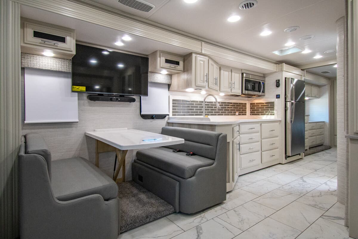 Bus-Stuff.com Class A Rv For Sale