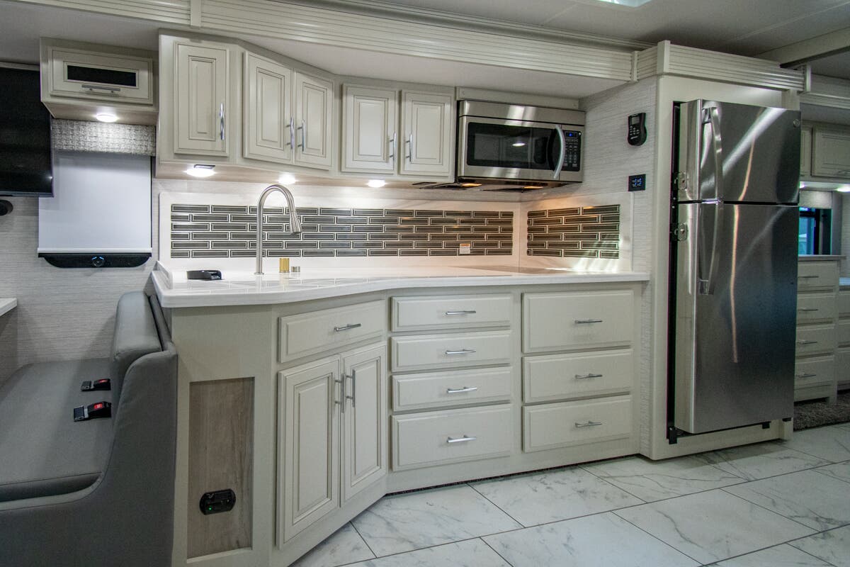 Bus-Stuff.com Class A Rv For Sale