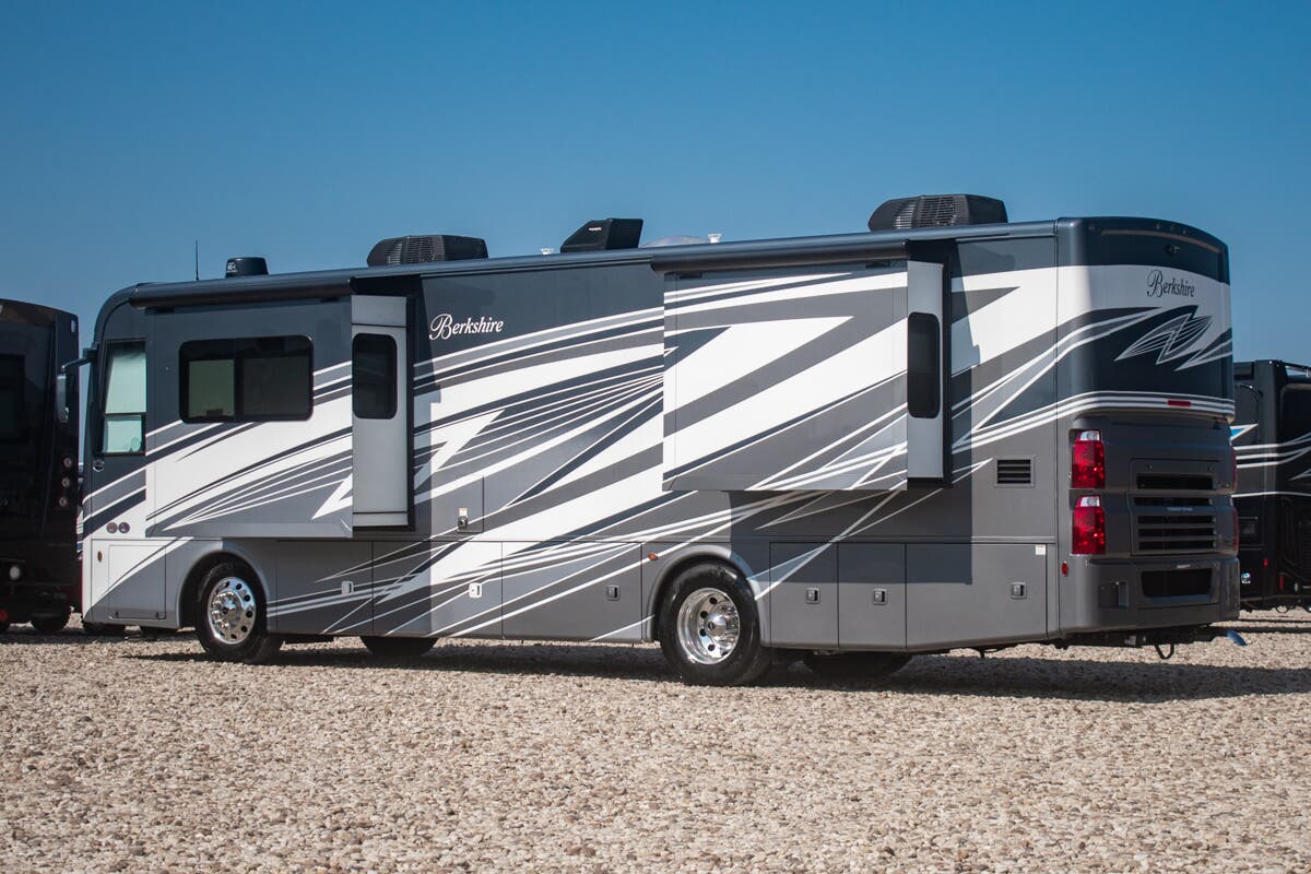 Bus-Stuff.com Class A Rv For Sale