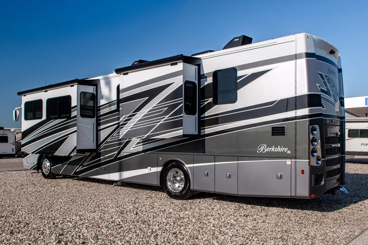 Bus-Stuff.com Class A Rv For Sale