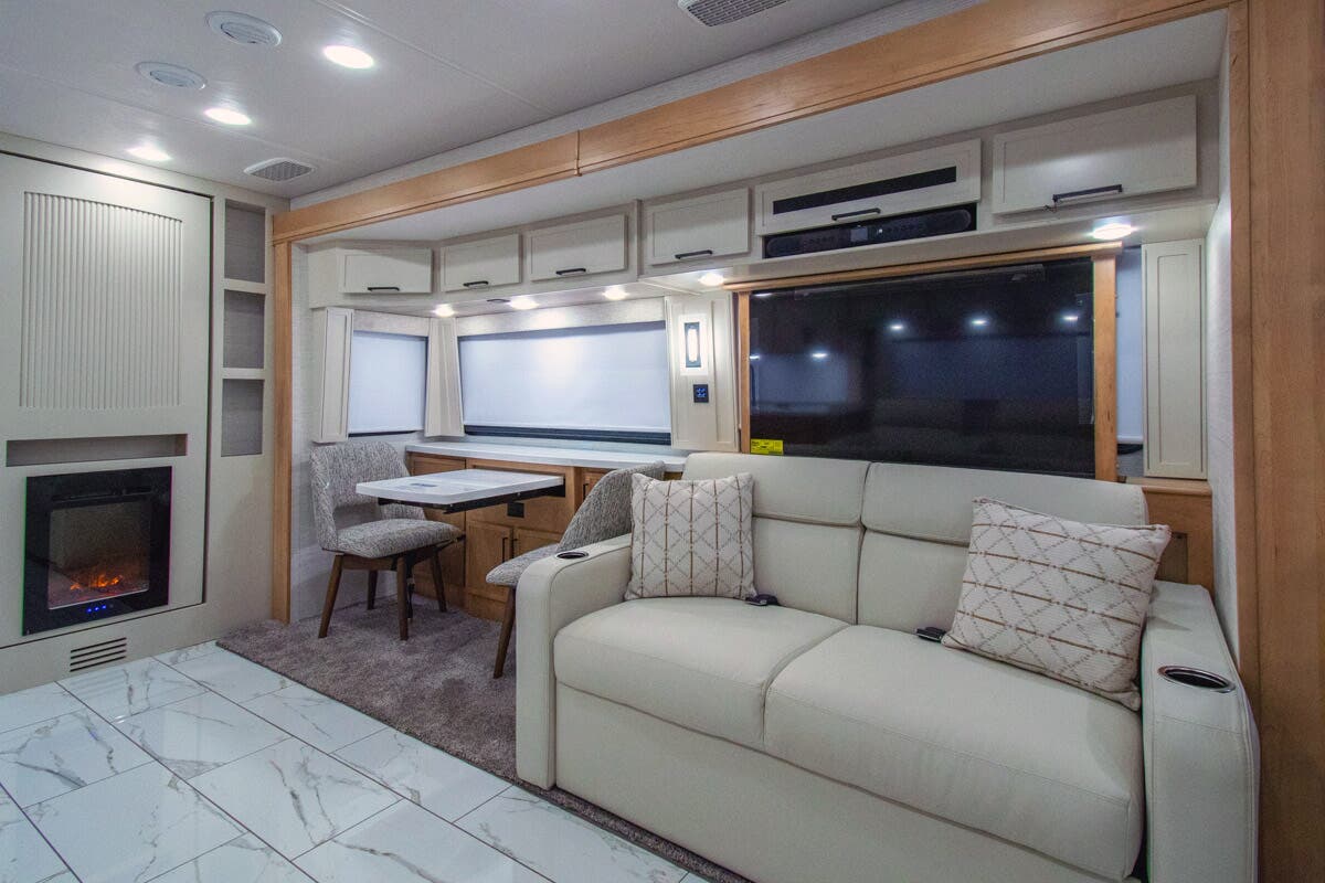 Bus-Stuff.com Class A Rv For Sale