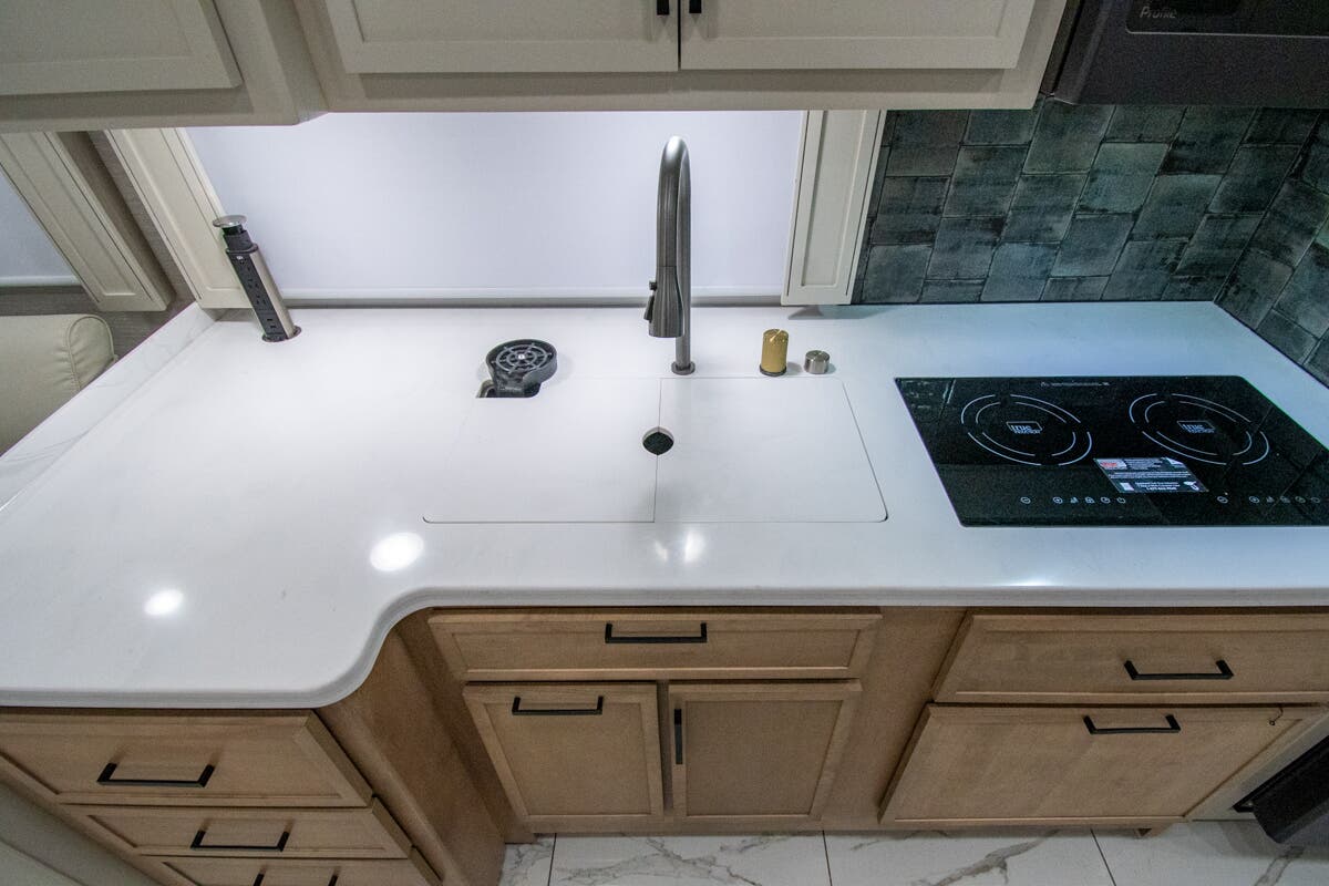 Bus-Stuff.com Class A Rv For Sale