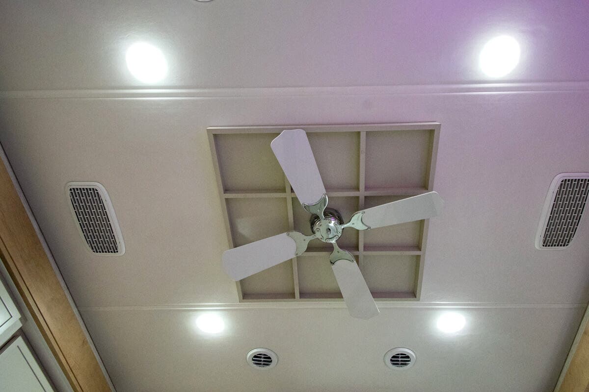 Bus-Stuff.com Class A Rv For Sale