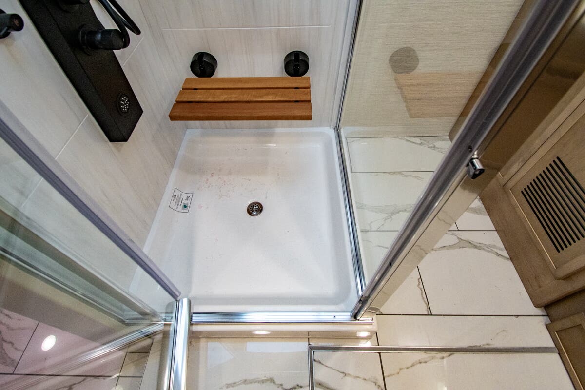 Bus-Stuff.com Class A Rv For Sale