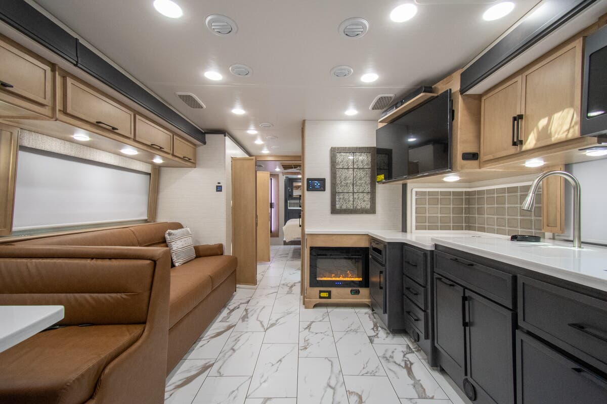 Bus-Stuff.com Class A Rv For Sale