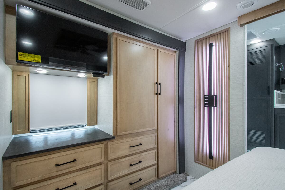 Bus-Stuff.com Class A Rv For Sale