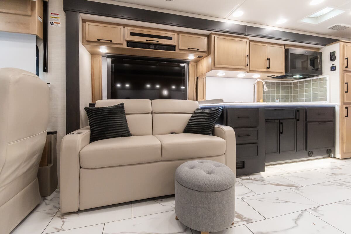 Bus-Stuff.com Class A Rv For Sale