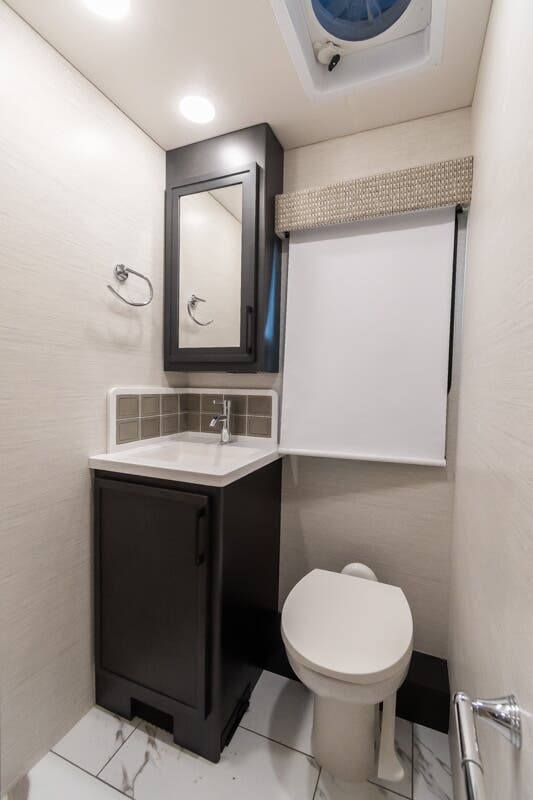 Bus-Stuff.com Class A Rv For Sale
