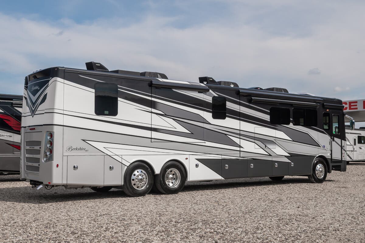Bus-Stuff.com Class A Rv For Sale