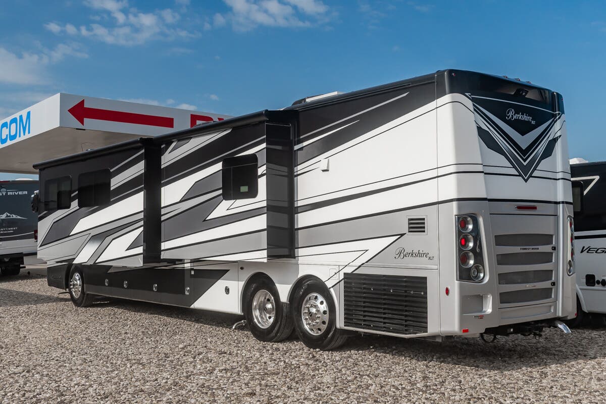 Bus-Stuff.com Class A Rv For Sale