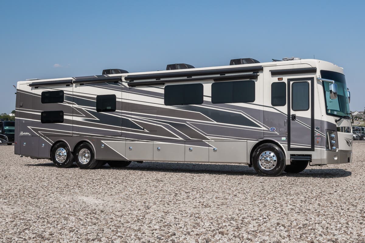 Bus-Stuff.com Class A Rv For Sale