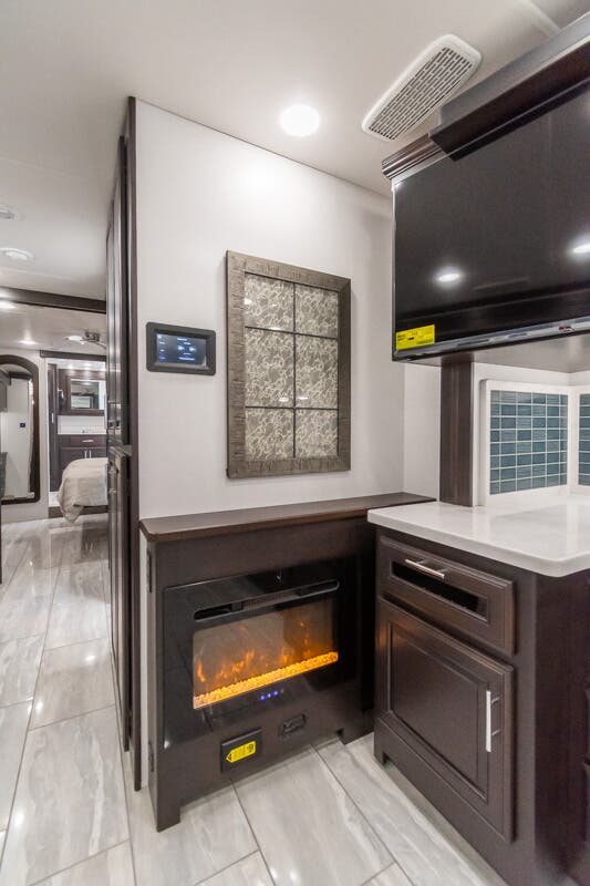 Bus-Stuff.com Class A Rv For Sale